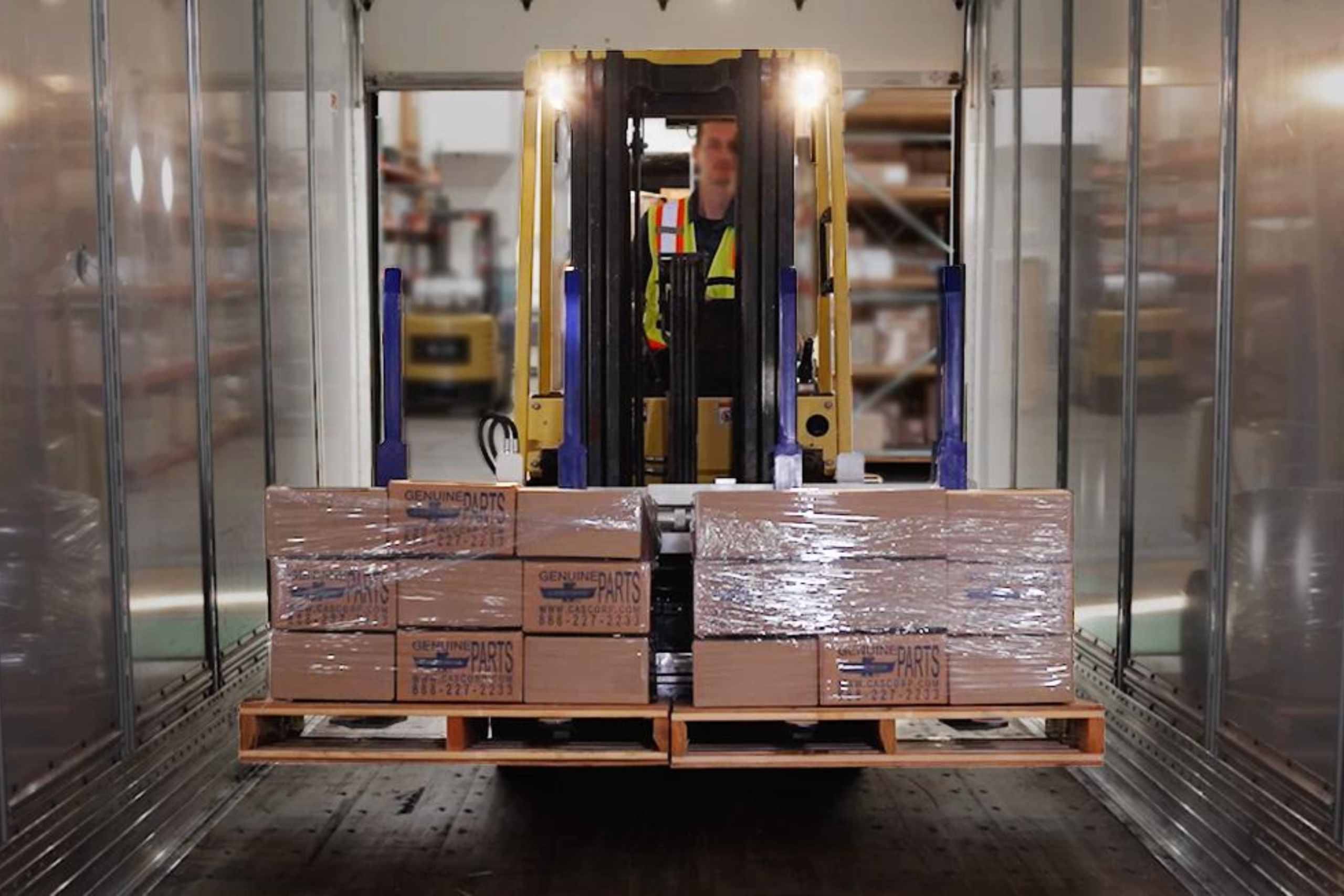 CASCADE-SINGLE-DOUBLE-PALLET-HANDLER