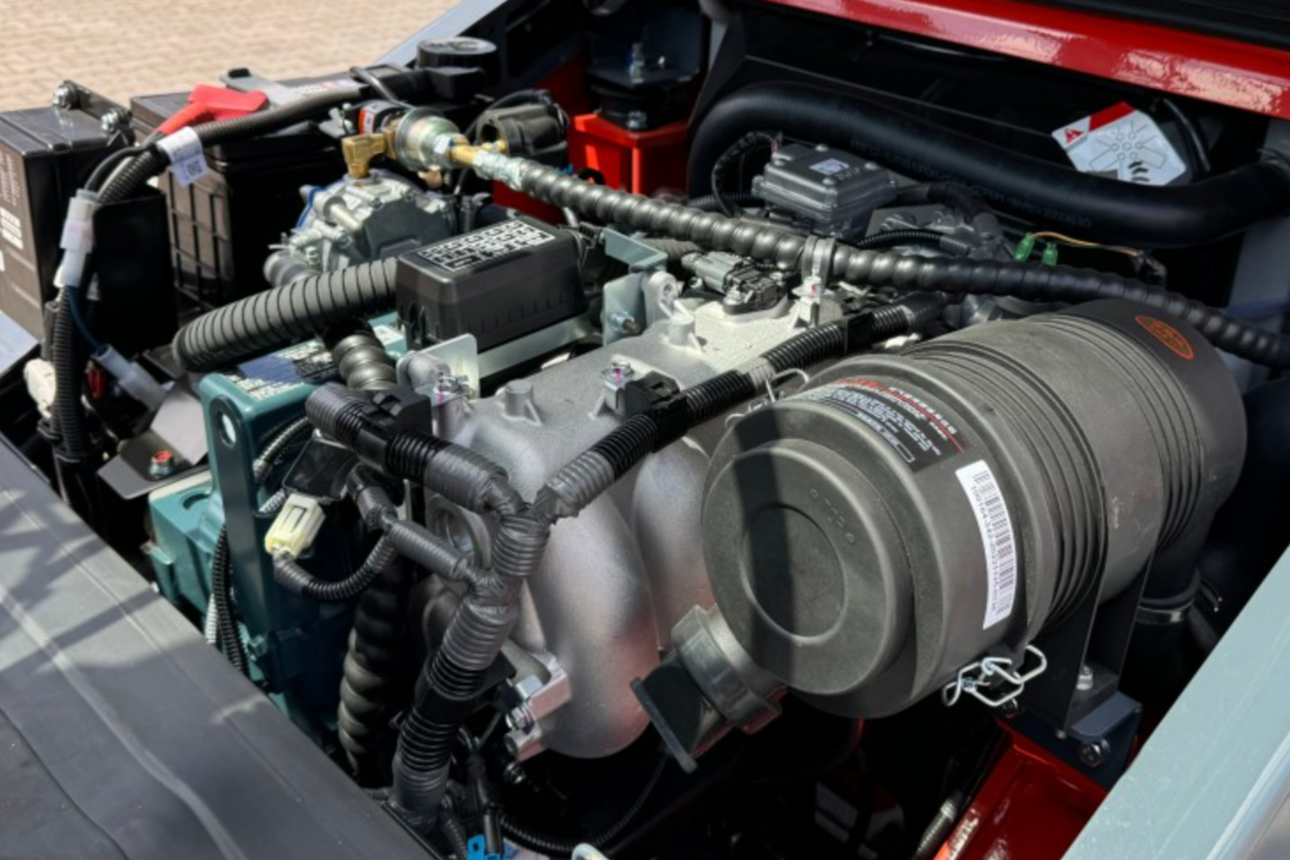 CPYD18 KU1H 1​ ENGINE